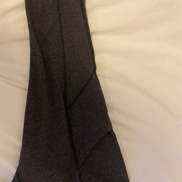 Lululemon leggings - Picture 4 of 4